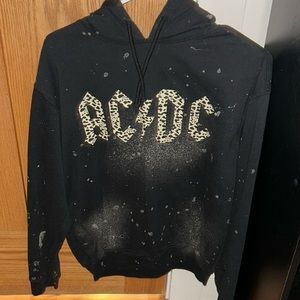 Black AC/DC shirt